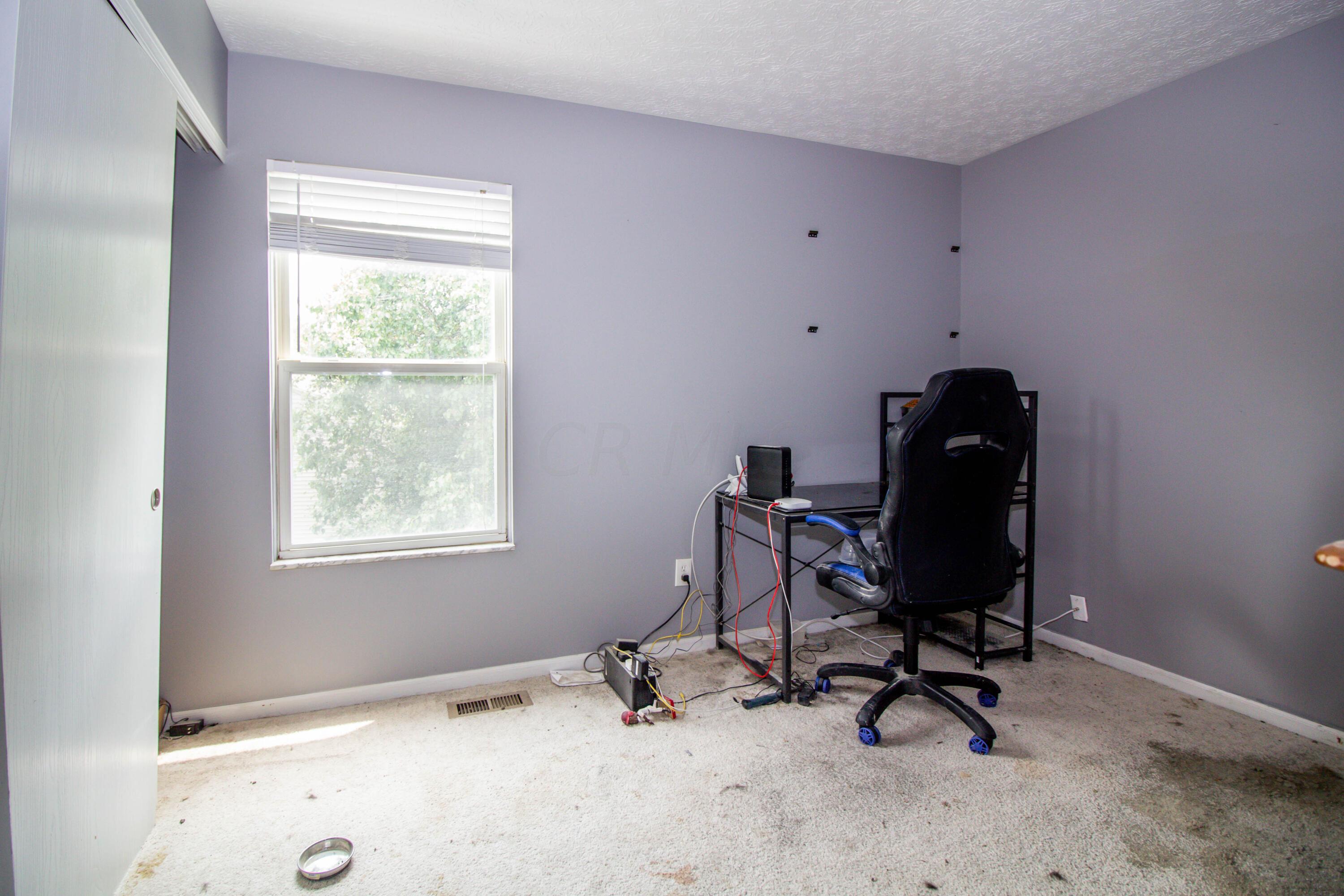 3072 Briar Ridge Road Columbus, OH 43232 - Photo 10 of 17 Gallery Image 10
