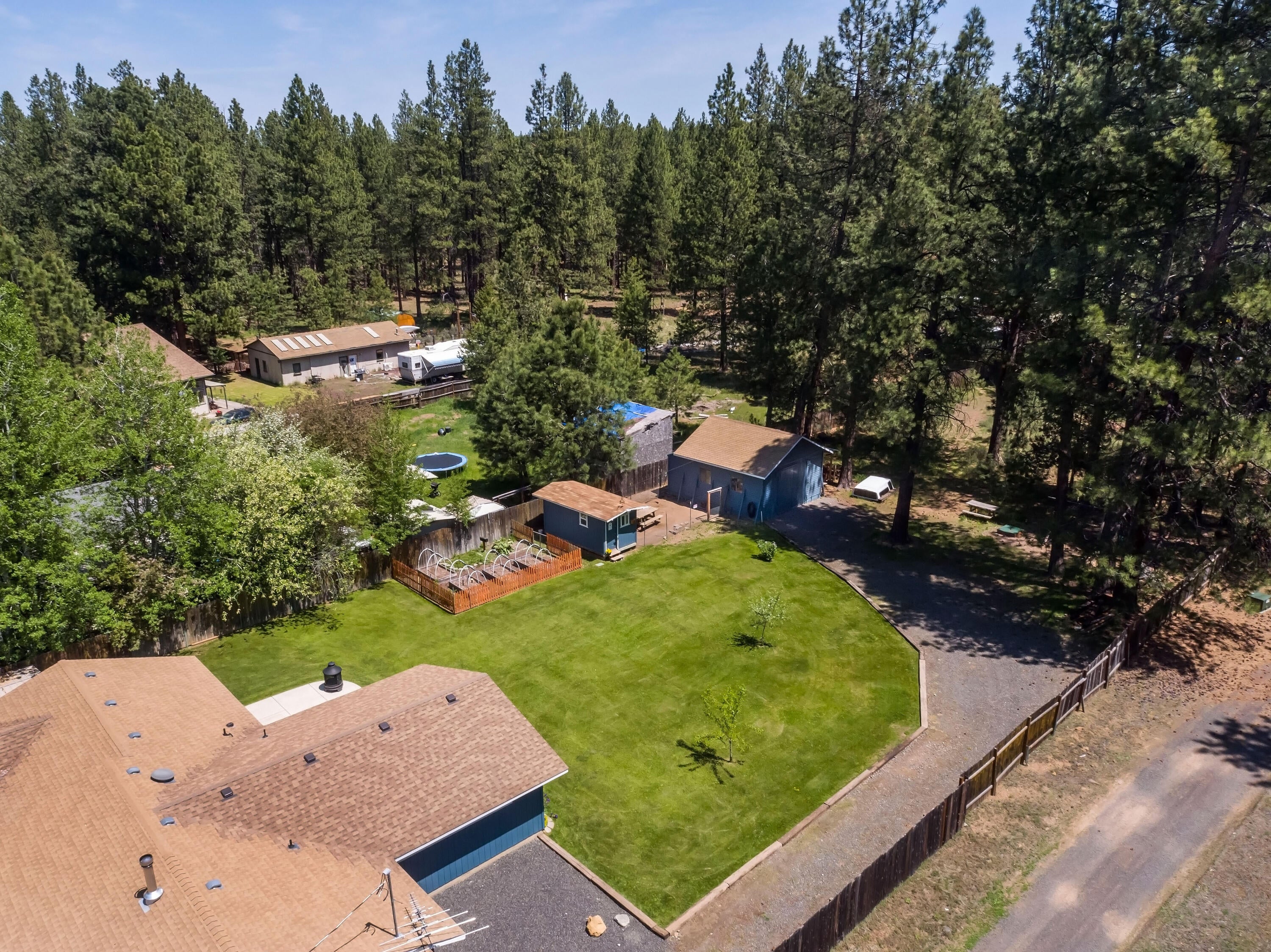 59712 Navajo Road Bend, OR 97702 - Photo 32 of 43 59712 Navajo_005