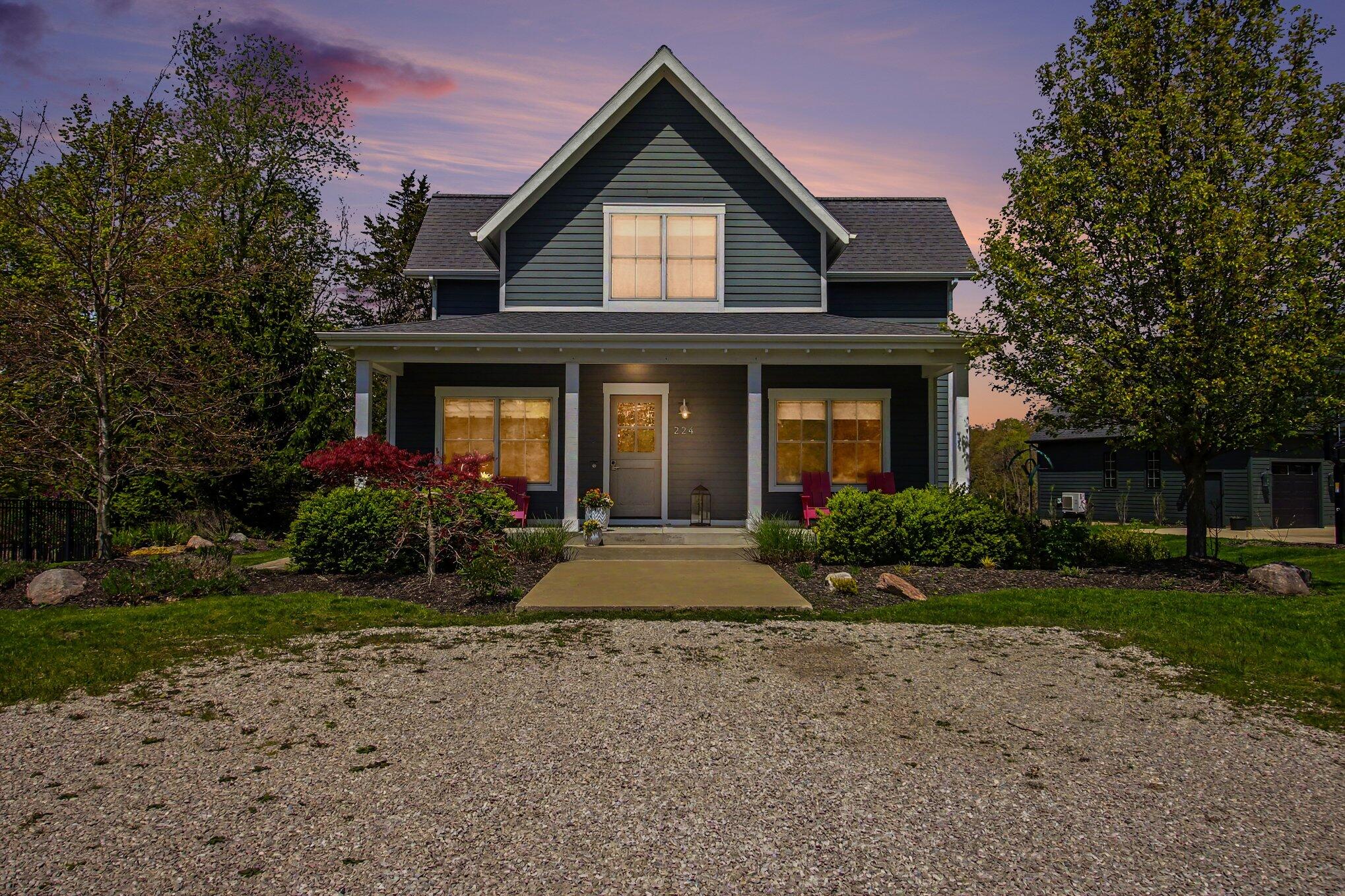 224 Ferry Street Douglas, MI 49406 - Photo 3 of 31 001_file_7797