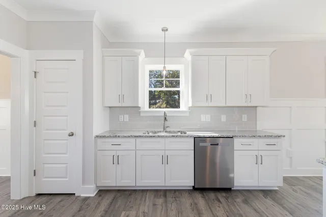 $469,400 | 289 Tee Drive, Selma, NC 27576