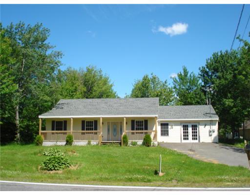 1526 Bangor Road Clinton, ME 04927 - Photo 13 of 13 Exterior Front.