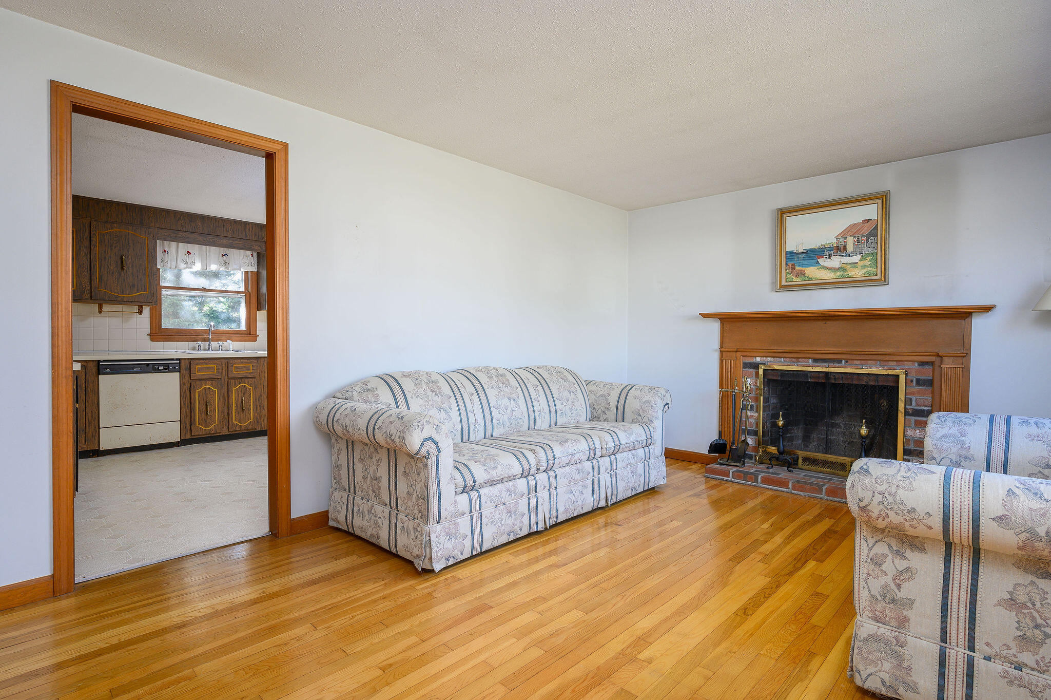 69 Charing Cross Road South Dennis, MA 02660 - Photo 7 of 21 DSC_9620-Edit