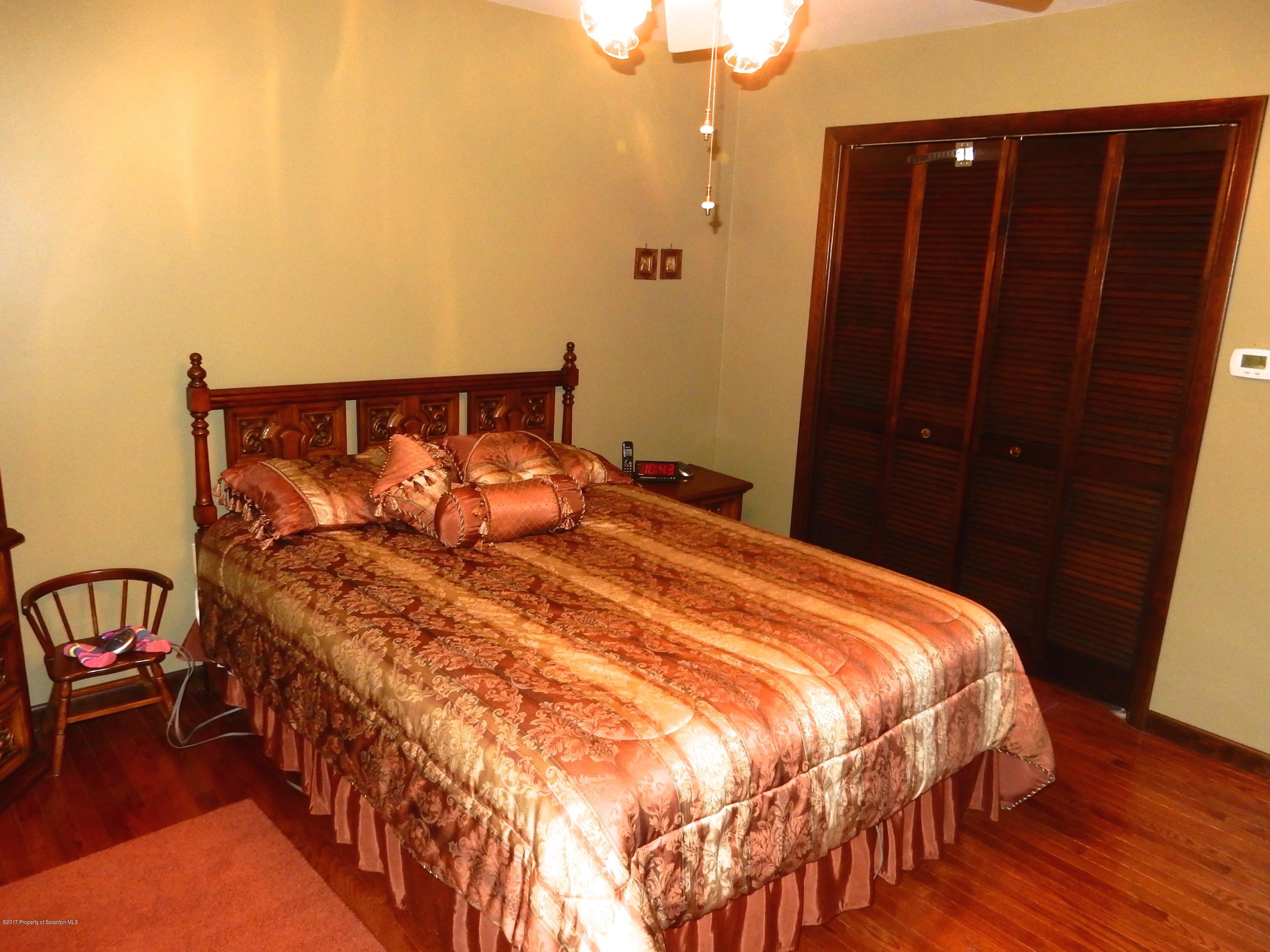 39 Snyder Road Scott Township, PA 18433 - Photo 13 of 43 Gallery Image 13
