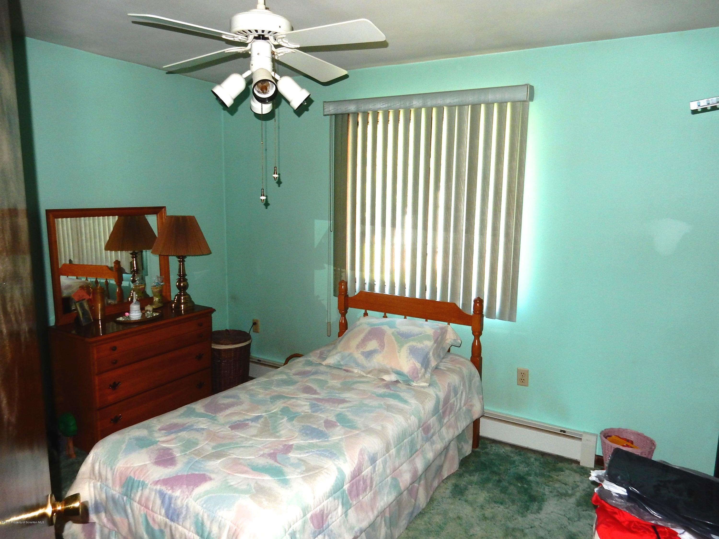 39 Snyder Road Scott Township, PA 18433 - Photo 14 of 43 Gallery Image 14
