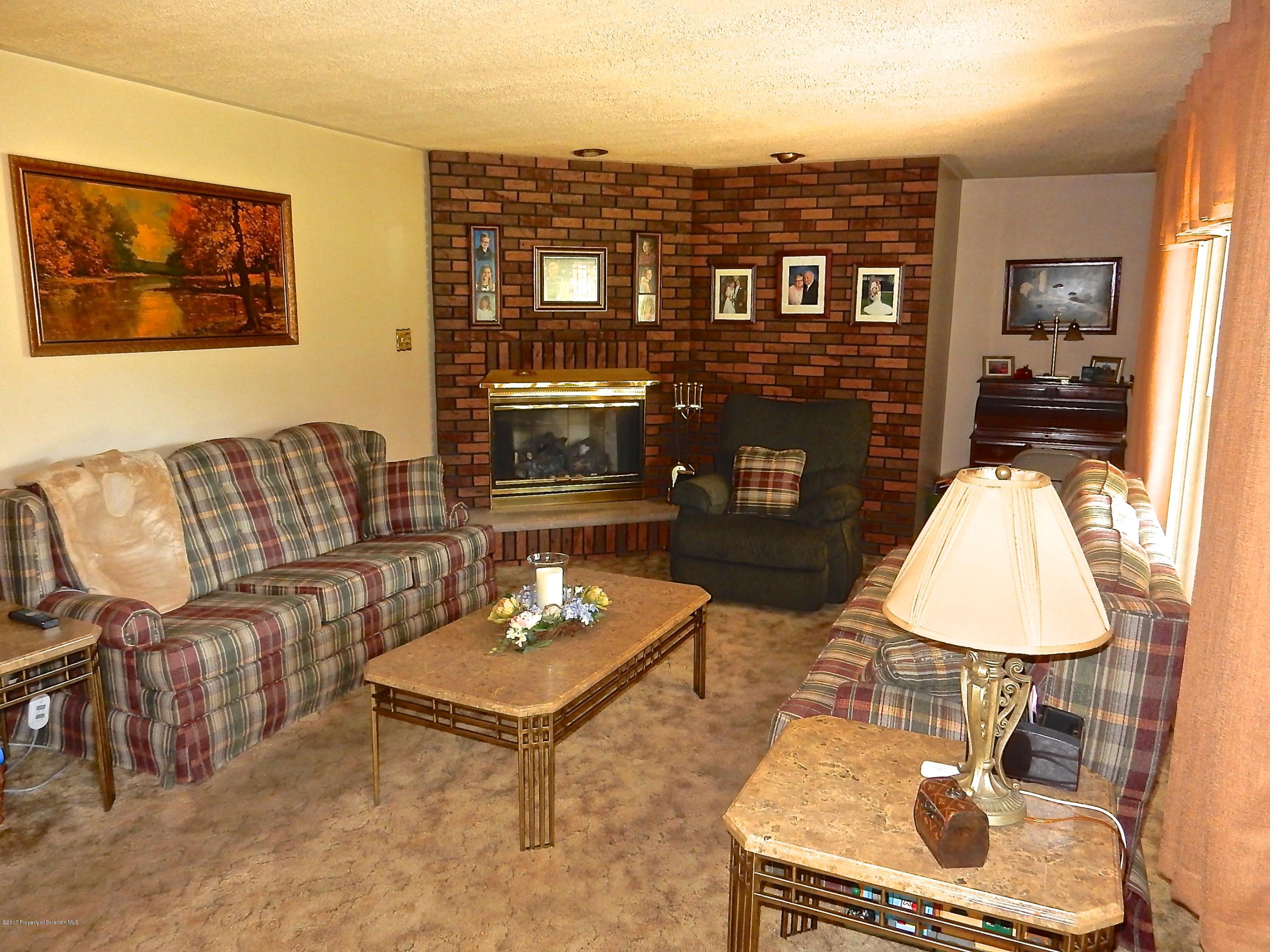 39 Snyder Road Scott Township, PA 18433 - Photo 9 of 43 Gallery Image 9