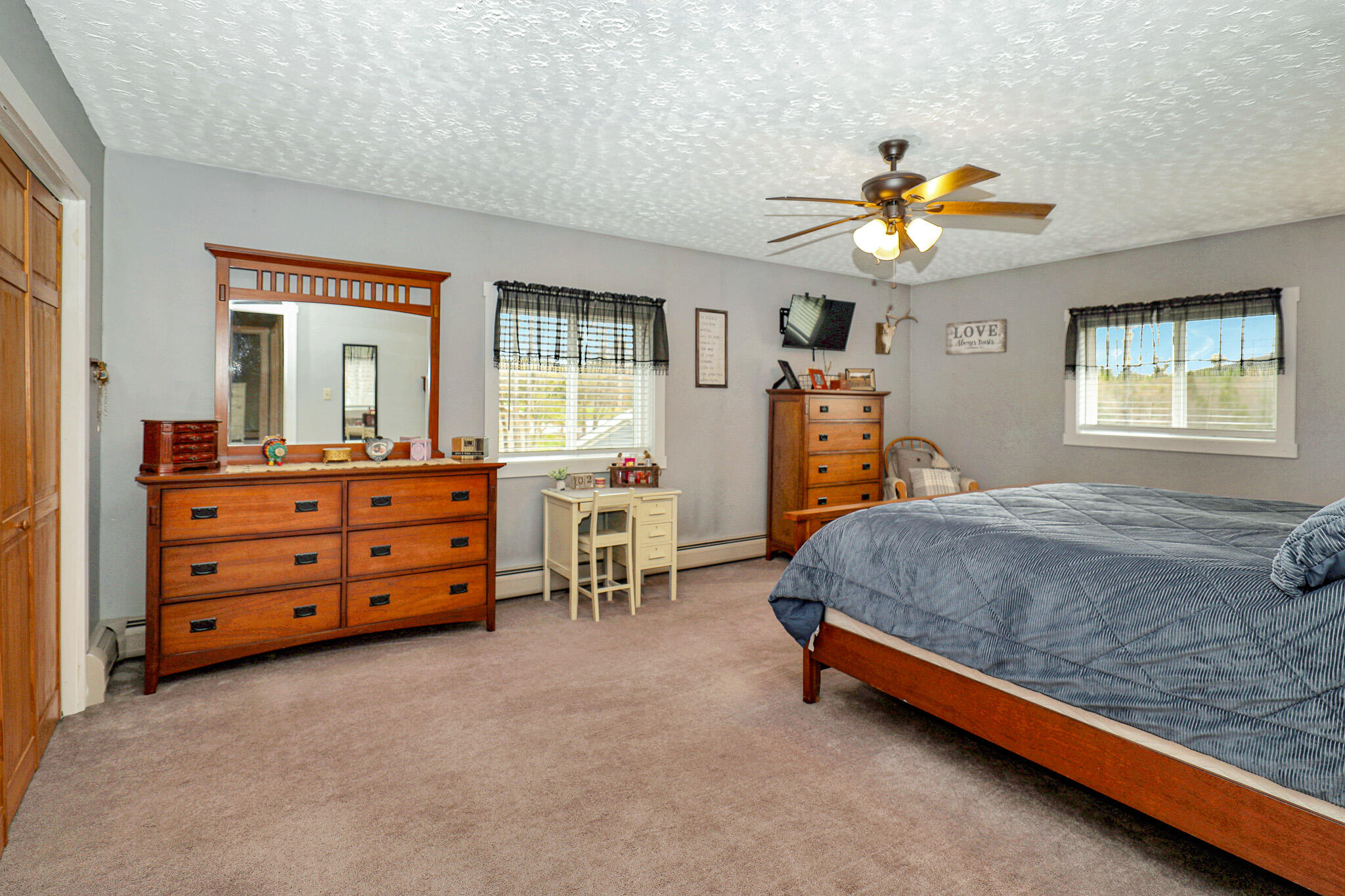 198 Ridge Road Peru, ME 04290 - Photo 20 of 38 447A0680
