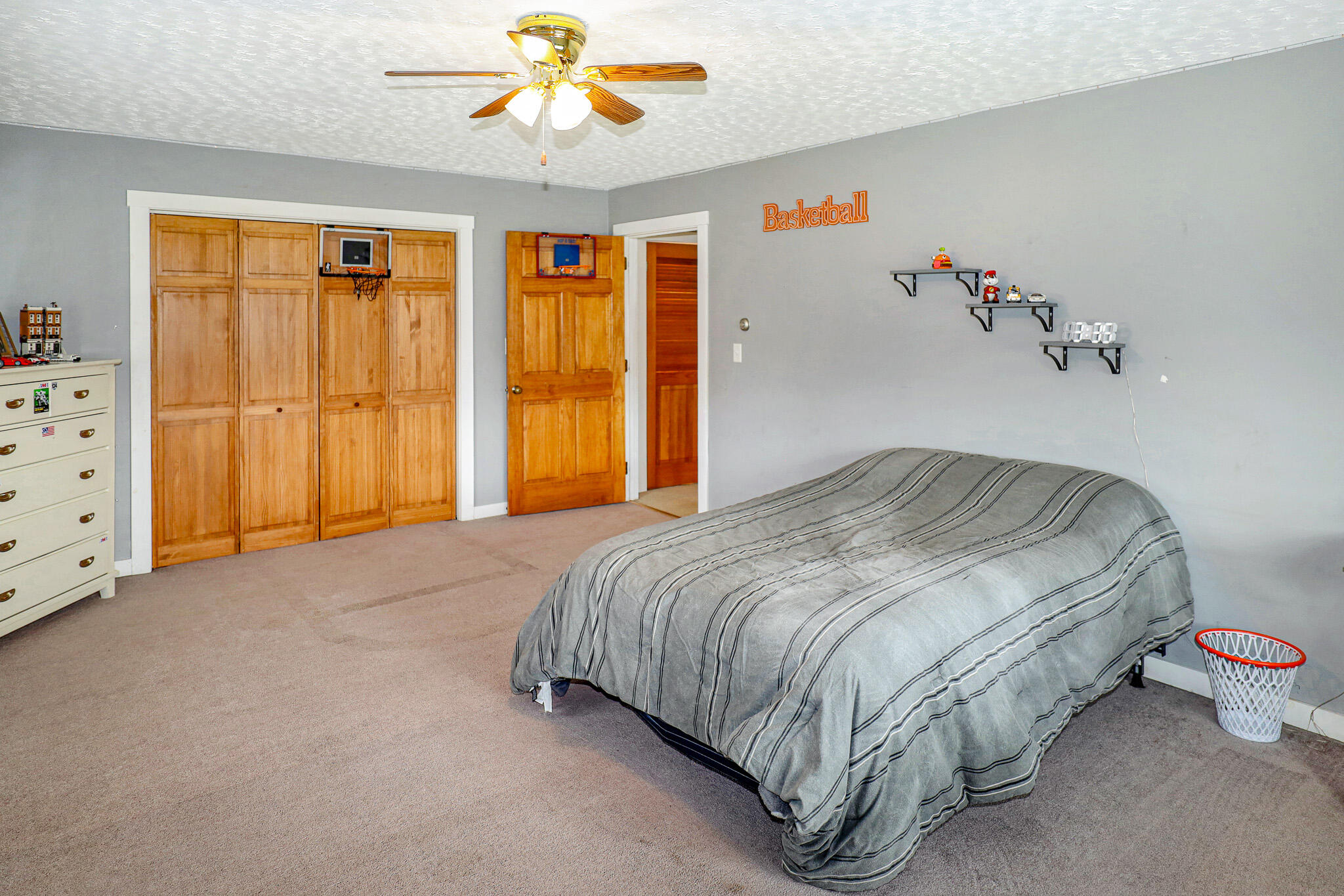 198 Ridge Road Peru, ME 04290 - Photo 25 of 38 447A0695