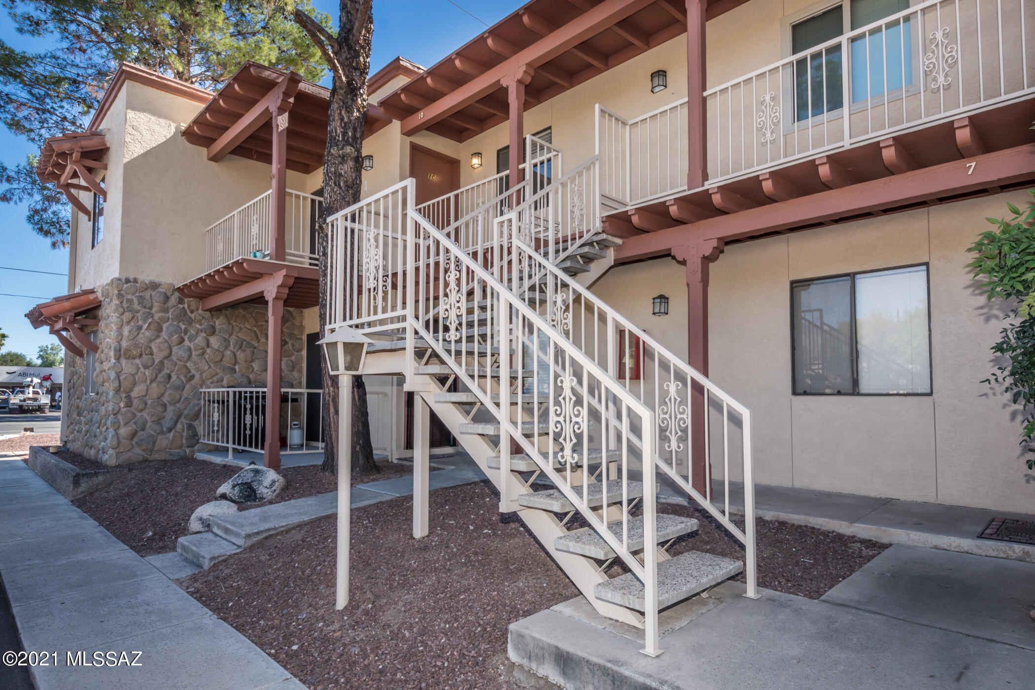3357 North Country Club Road, Unit 10 Tucson, AZ 85716 - Photo 1 of 31