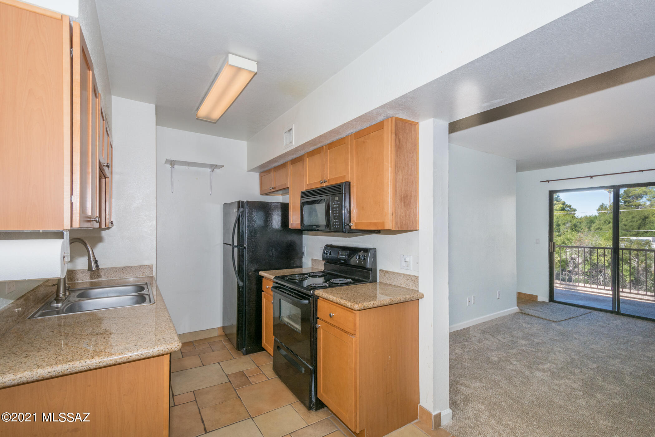 3357 North Country Club Road, Unit 10 Tucson, AZ 85716 - Photo 8 of 31