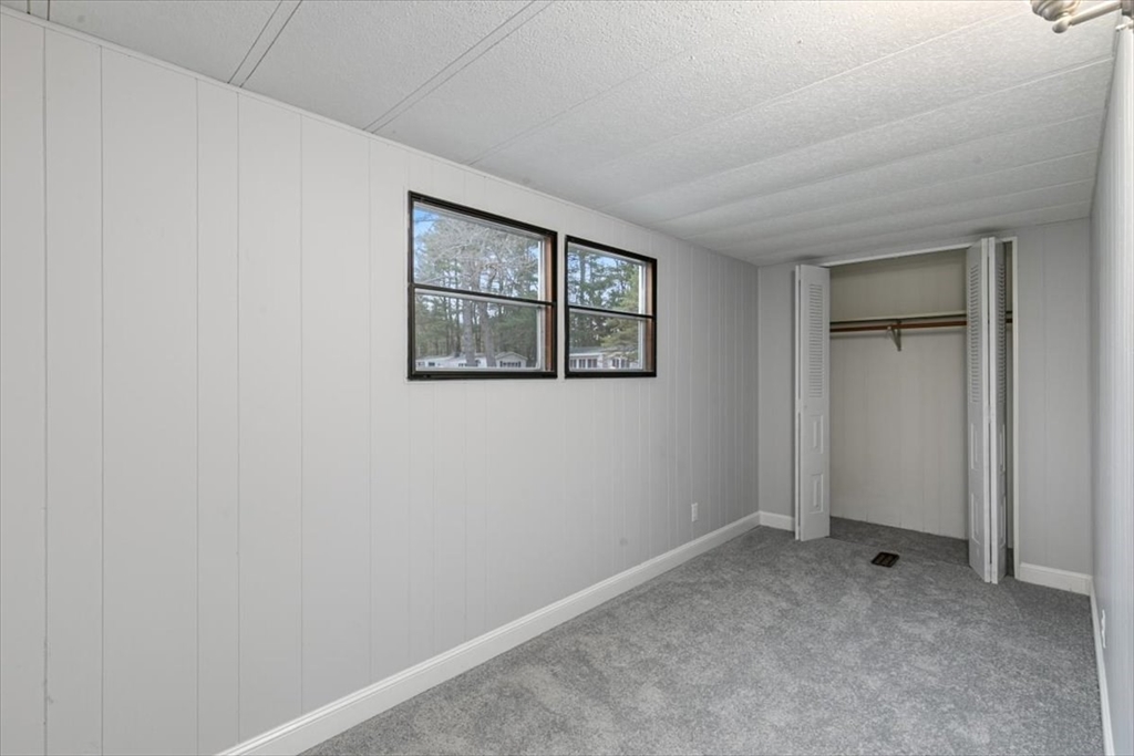 4 Lisa Circle Merrimac, MA 01860 - Photo 13 of 25