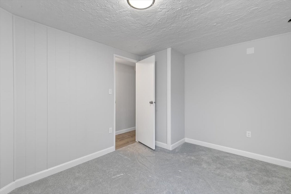 4 Lisa Circle Merrimac, MA 01860 - Photo 21 of 25