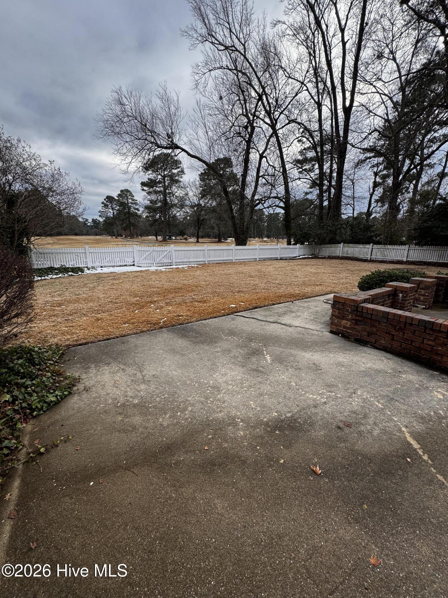 1220 Stockton Road Kinston, NC 28504 - Photo 9 of 23 IMG_2477