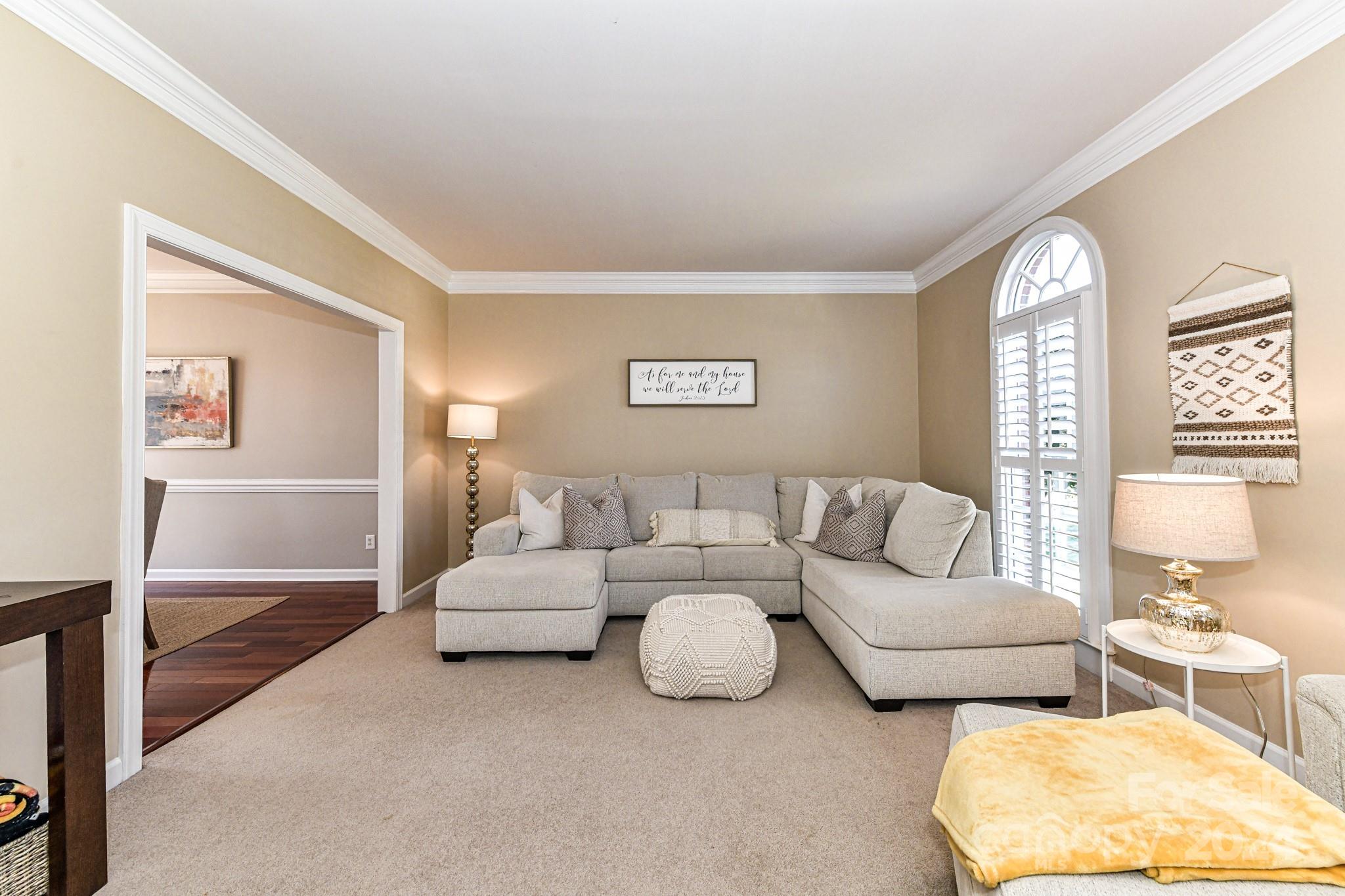 216 Rosedale Lane Matthews, NC 28105 - Photo 8 of 41 Gallery Image 8