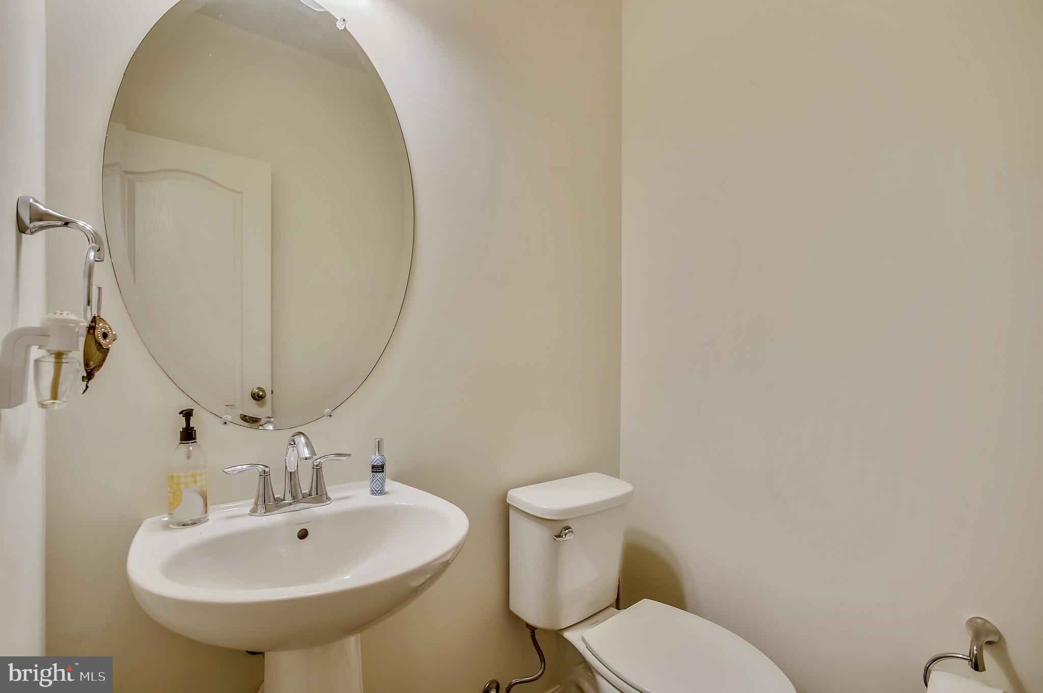 10541 Braddock Run Road Middle River, MD 21220 - Photo 34 of 52 1ST FLOOR POWDER ROOM