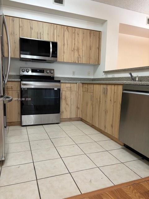 8000 North Nob Hill Road, Unit 206 Tamarac, FL 33321 - Photo 11 of 21