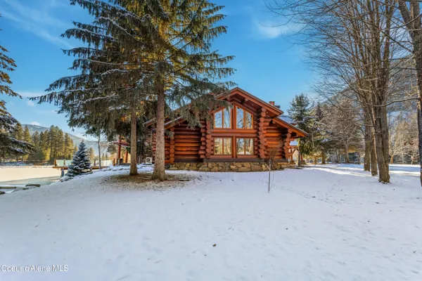 $8,500,000 | 533739 Highway 95, Bonners Ferry, ID 83805