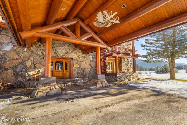 $8,500,000 | 533739 Highway 95, Bonners Ferry, ID 83805