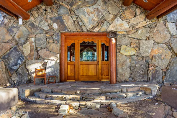 $8,500,000 | 533739 Highway 95, Bonners Ferry, ID 83805