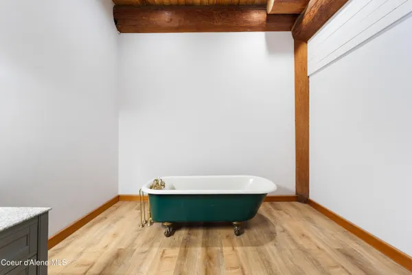 $8,500,000 | 533739 Highway 95, Bonners Ferry, ID 83805