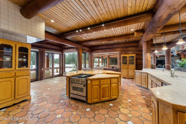 $8,500,000 | 533739 Highway 95, Bonners Ferry, ID 83805