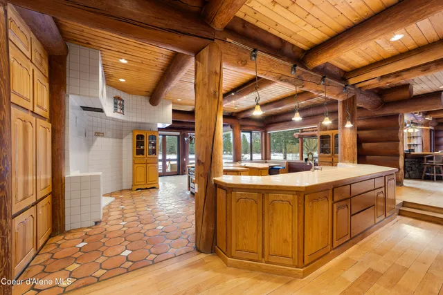 $8,500,000 | 533739 Highway 95, Bonners Ferry, ID 83805