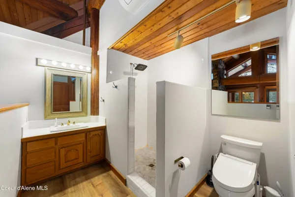 $8,500,000 | 533739 Highway 95, Bonners Ferry, ID 83805