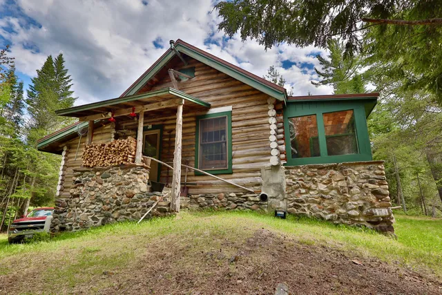 $1,500,000 | 5.2 Lobster Lake, Greenville, ME 04441