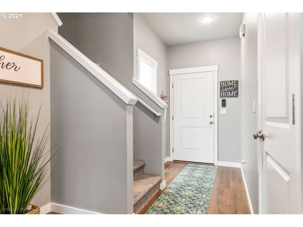 1408 Northeast 172nd Street Ridgefield, WA 98642 - Photo 2 of 31