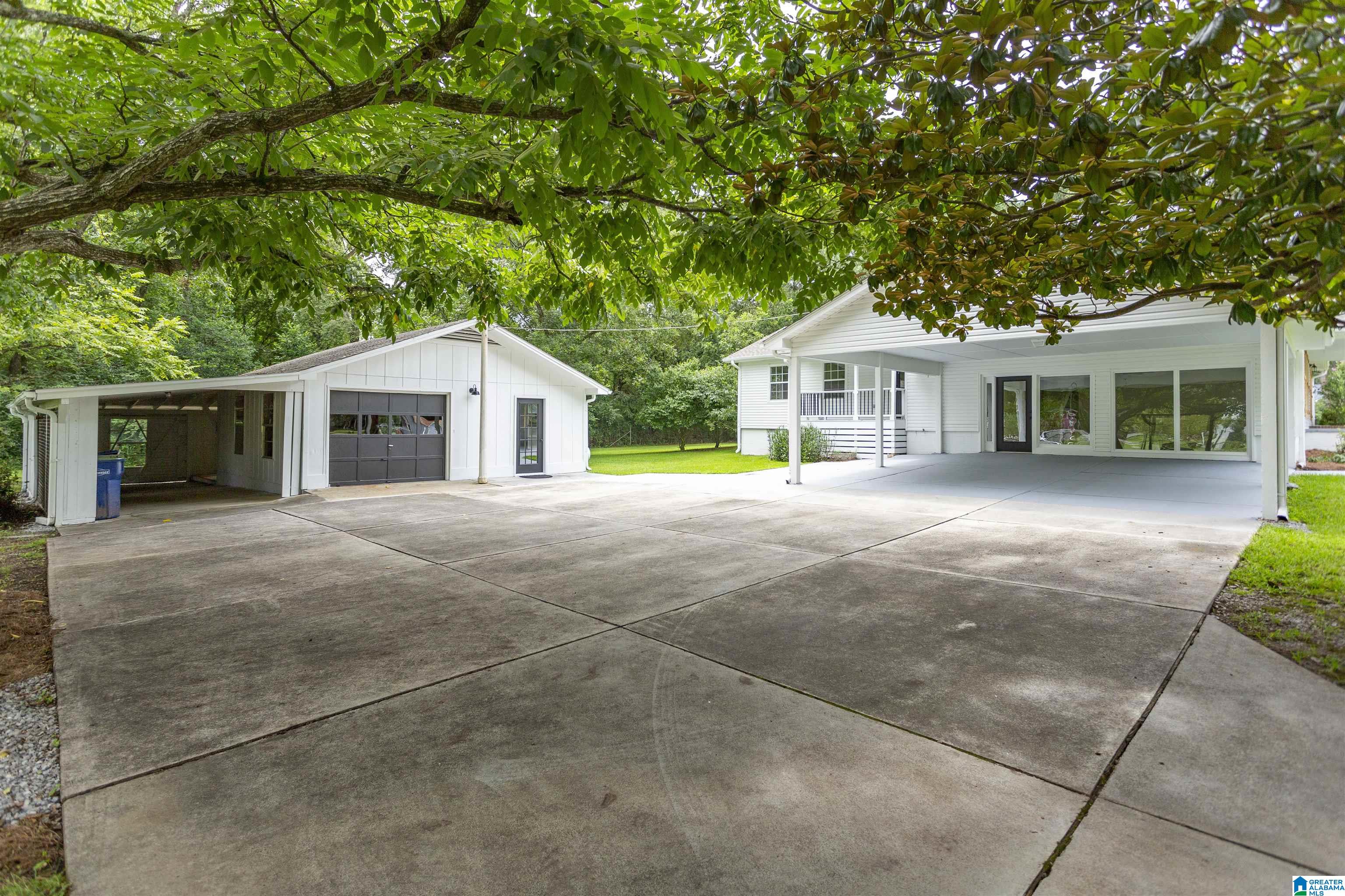 199 Sycamore Lane Alabaster, AL 35007 - Photo 6 of 52