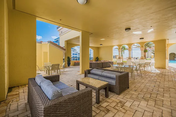 $4,000 | 801 South Olive Avenue, Unit 425, West Palm Beach, FL 33401