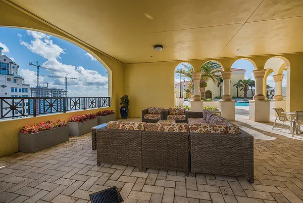 $4,000 | 801 South Olive Avenue, Unit 425, West Palm Beach, FL 33401