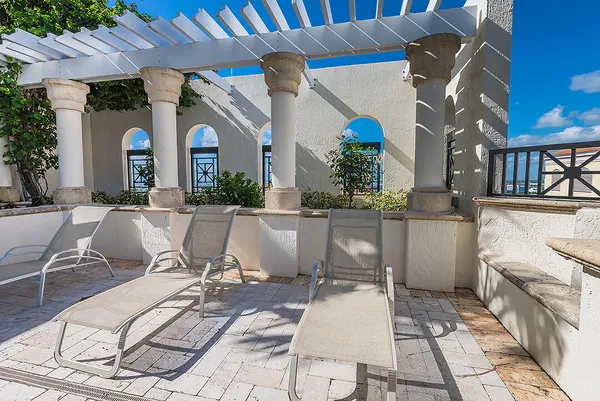 $4,000 | 801 South Olive Avenue, Unit 425, West Palm Beach, FL 33401