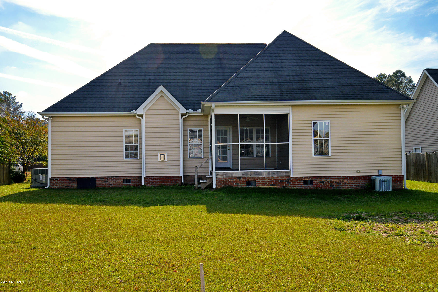 703 Tabard Road Winterville, NC 28590 - Photo 39 of 48 77043139-13FD-4BD3-B6C6-B0B1EB33E954