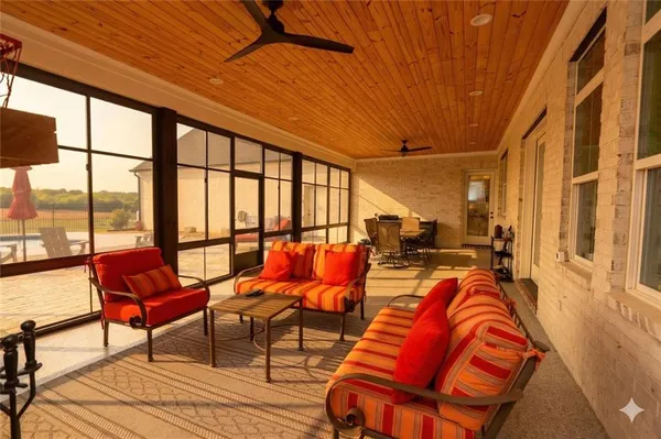 $1,200,000 | 29 Ravenfield Road, Taylorsville, GA 30178