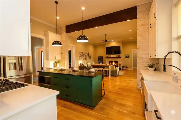 $1,200,000 | 29 Ravenfield Road, Taylorsville, GA 30178