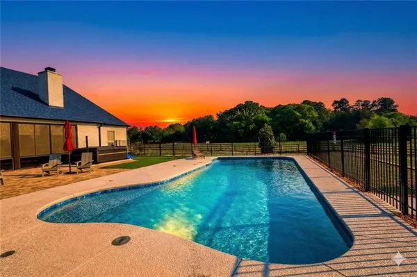 $1,200,000 | 29 Ravenfield Road, Taylorsville, GA 30178