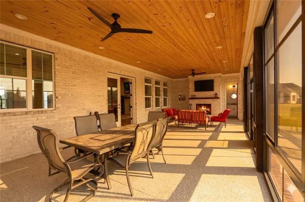 $1,200,000 | 29 Ravenfield Road, Taylorsville, GA 30178