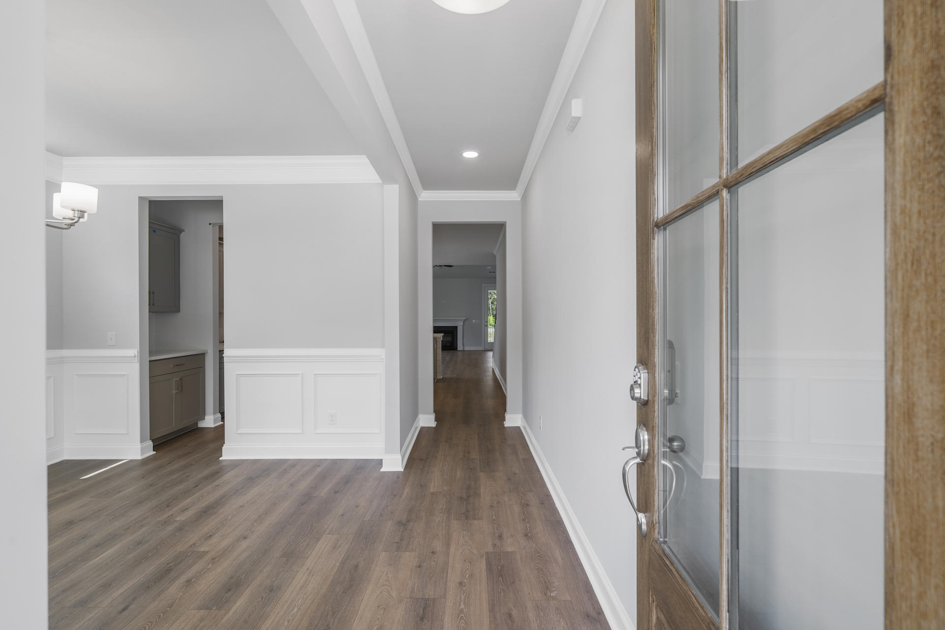 149 Boots Branch Road Summerville, SC 29485 - Photo 6 of 40 Entranceway