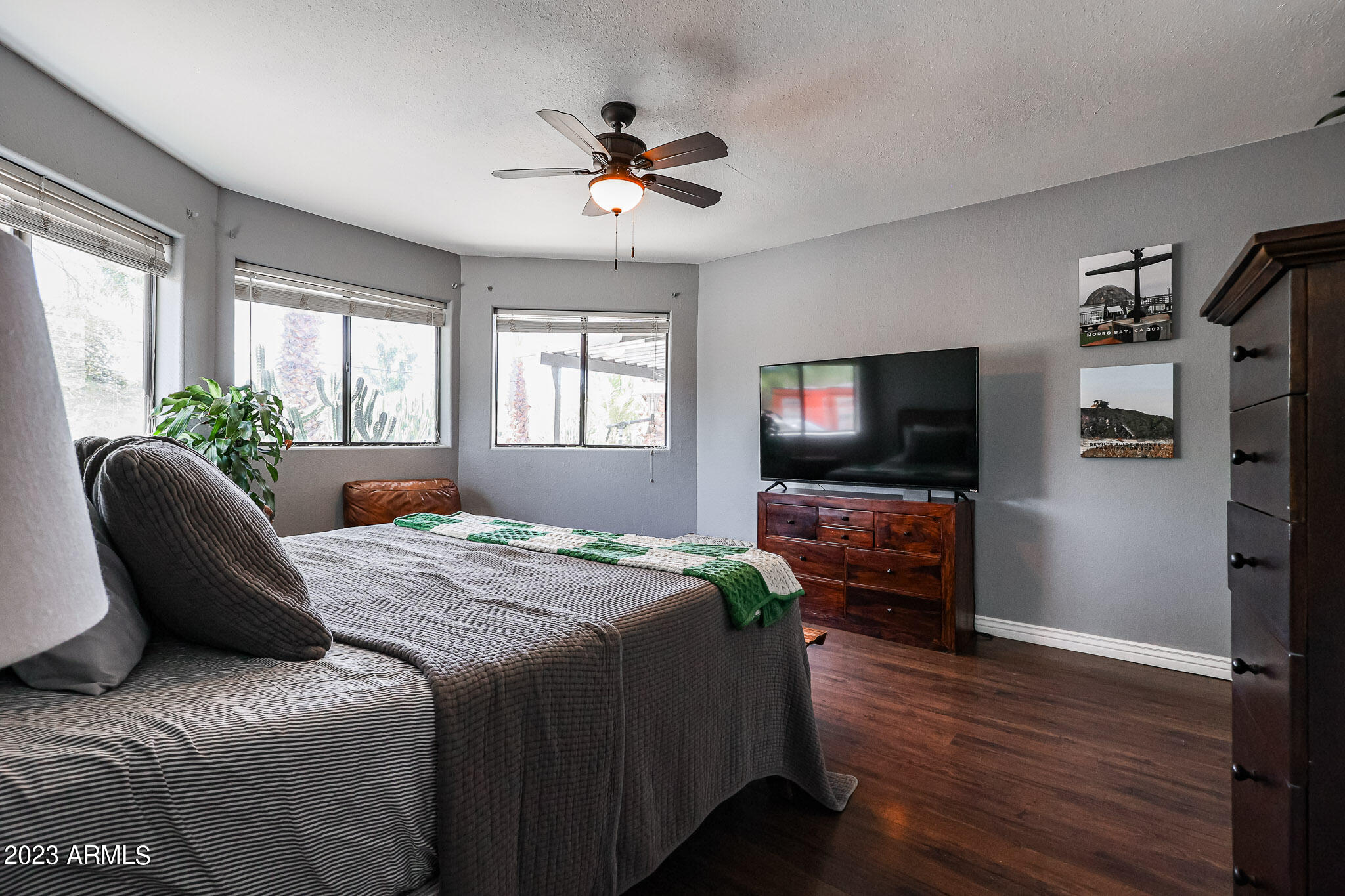 1102 East Roberts Road Phoenix, AZ 85022 - Photo 12 of 44 B (26)