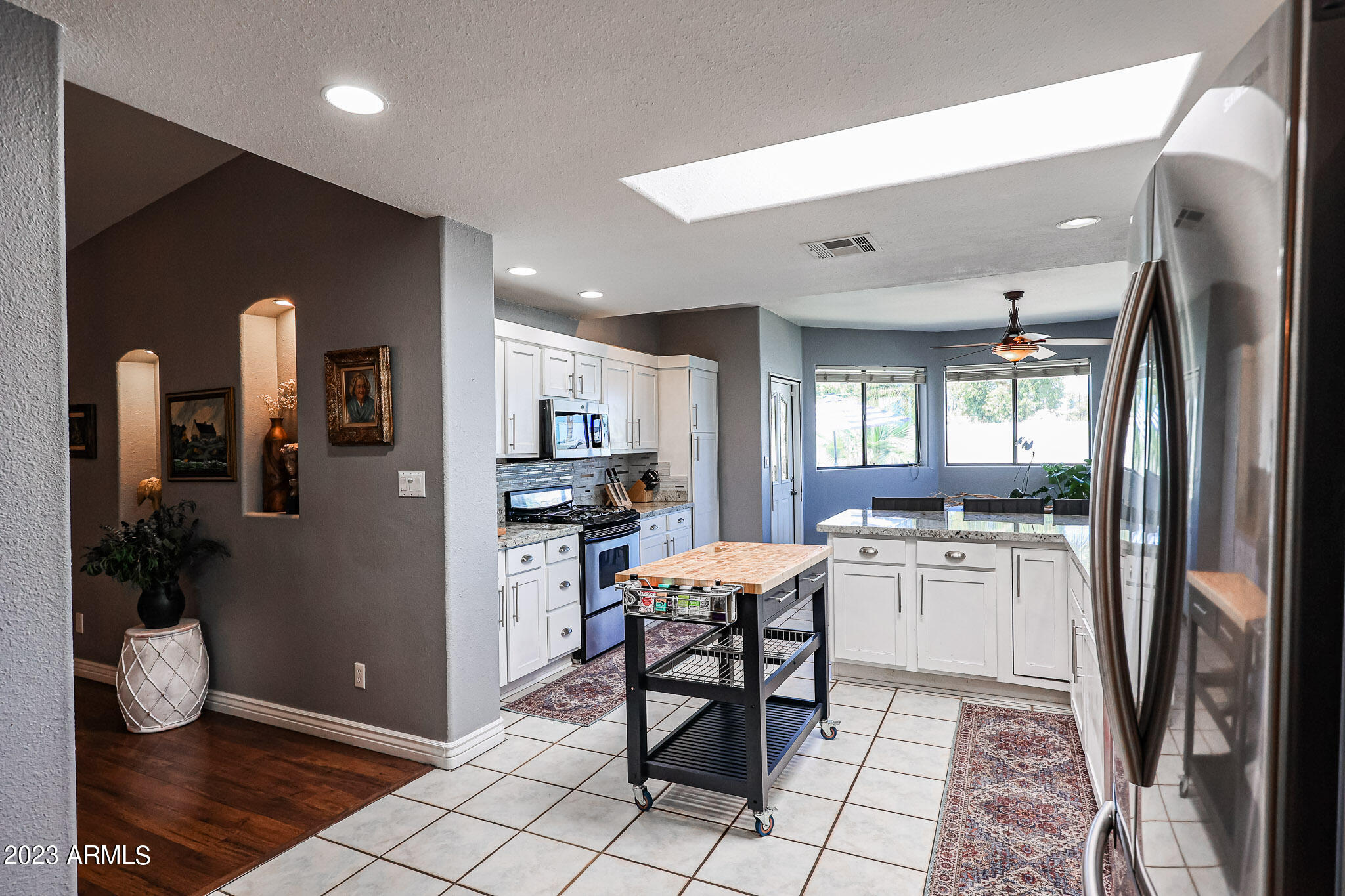 1102 East Roberts Road Phoenix, AZ 85022 - Photo 19 of 44 B (14)