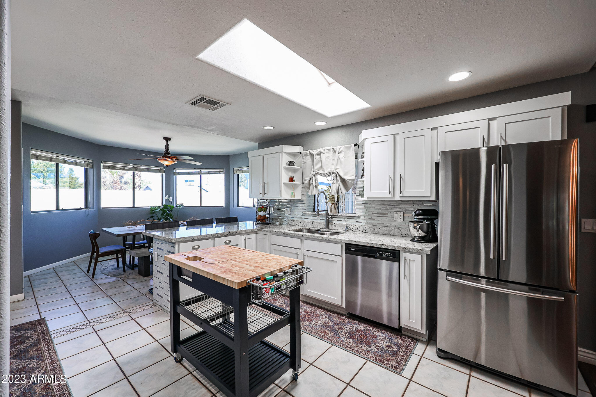 1102 East Roberts Road Phoenix, AZ 85022 - Photo 20 of 44 B (13)