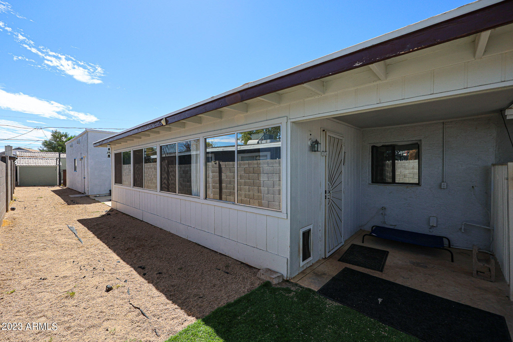 1102 East Roberts Road Phoenix, AZ 85022 - Photo 41 of 44 C (13)