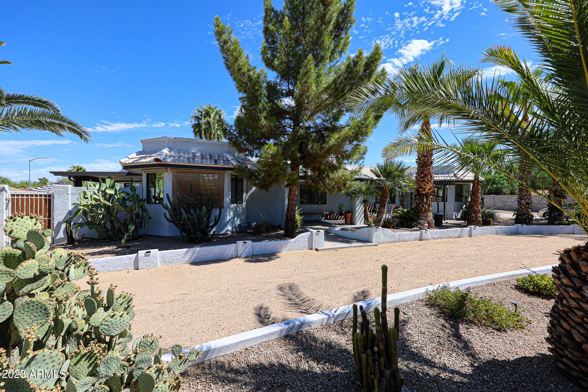 1102 East Roberts Road Phoenix, AZ 85022 - Photo 42 of 44 A (7)