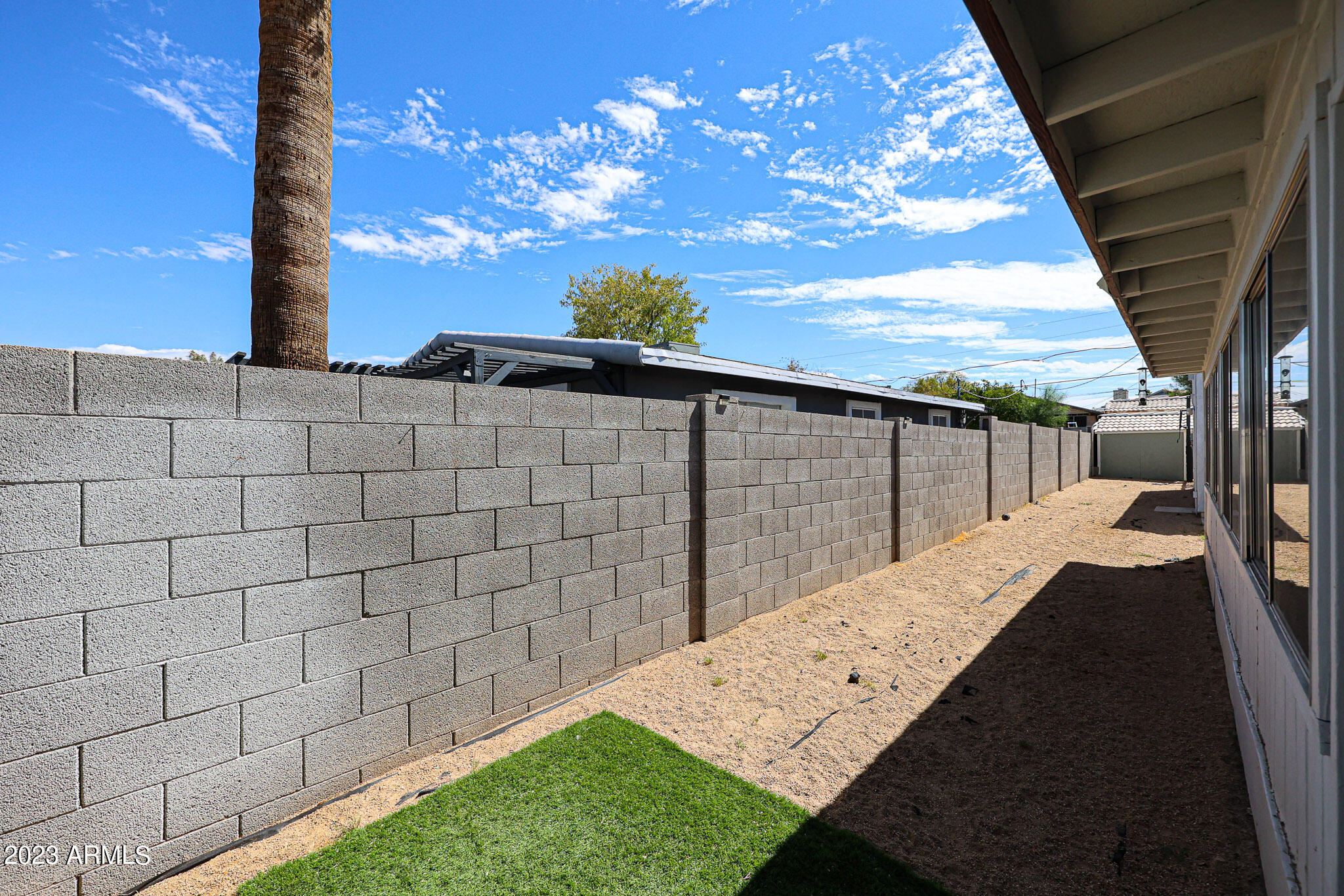 1102 East Roberts Road Phoenix, AZ 85022 - Photo 43 of 44 C (12)