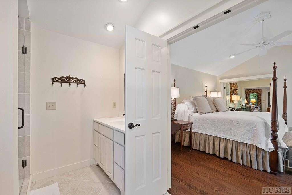 82 Azalea Road Highlands, NC 28741 - Photo 24 of 39 Gallery Image 24