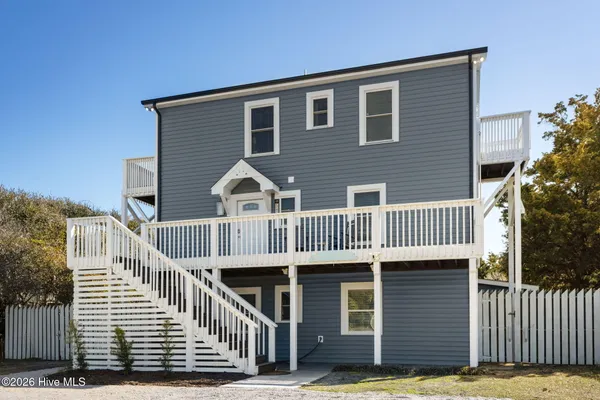 $1,250,000 | 5423 Emerald Drive, Emerald Isle, NC 28594