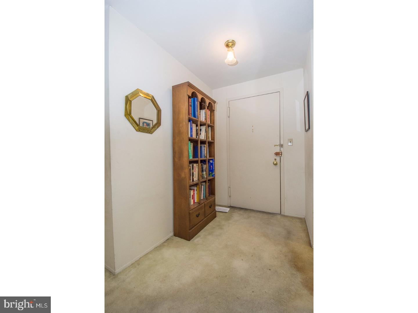 1919 Chestnut Street, Unit 714 Philadelphia, PA 19103 - Photo 2 of 18