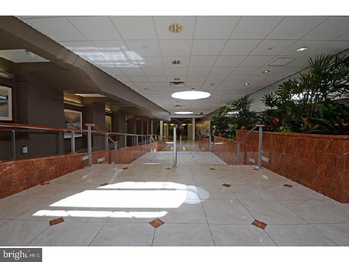 1919 Chestnut Street, Unit 714 Philadelphia, PA 19103 - Photo 13 of 18