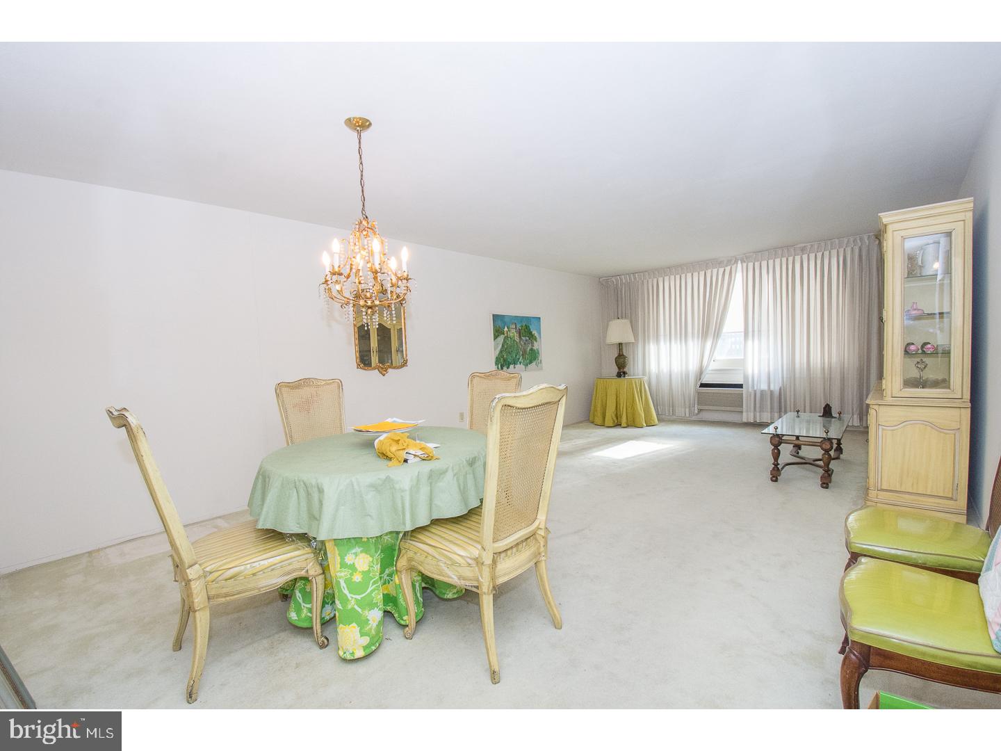 1919 Chestnut Street, Unit 714 Philadelphia, PA 19103 - Photo 3 of 18