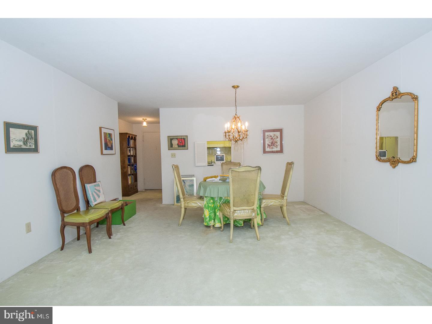 1919 Chestnut Street, Unit 714 Philadelphia, PA 19103 - Photo 4 of 18